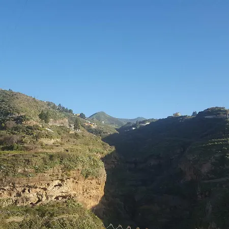 Casa Cueva Juncalillo Garden בית כפרי